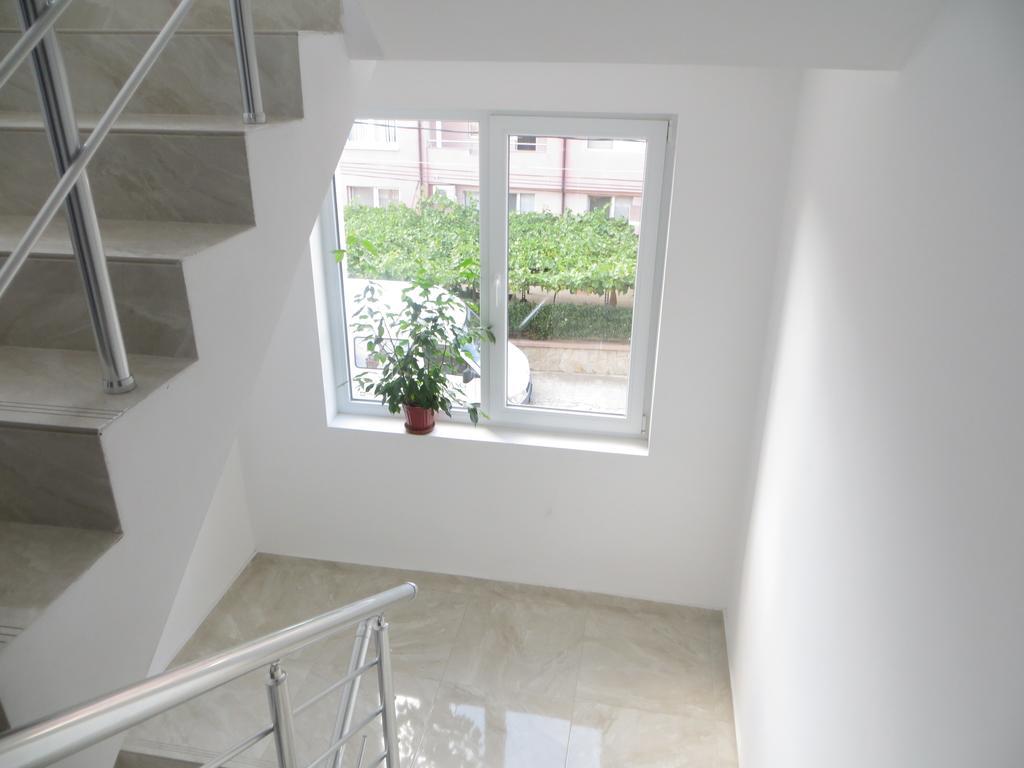 Emona Apartment Burgas City Exteriér fotografie